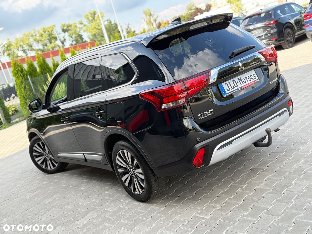 Mitsubishi Outlander 2.0 2WD CVT Diamant Edition+ - 4