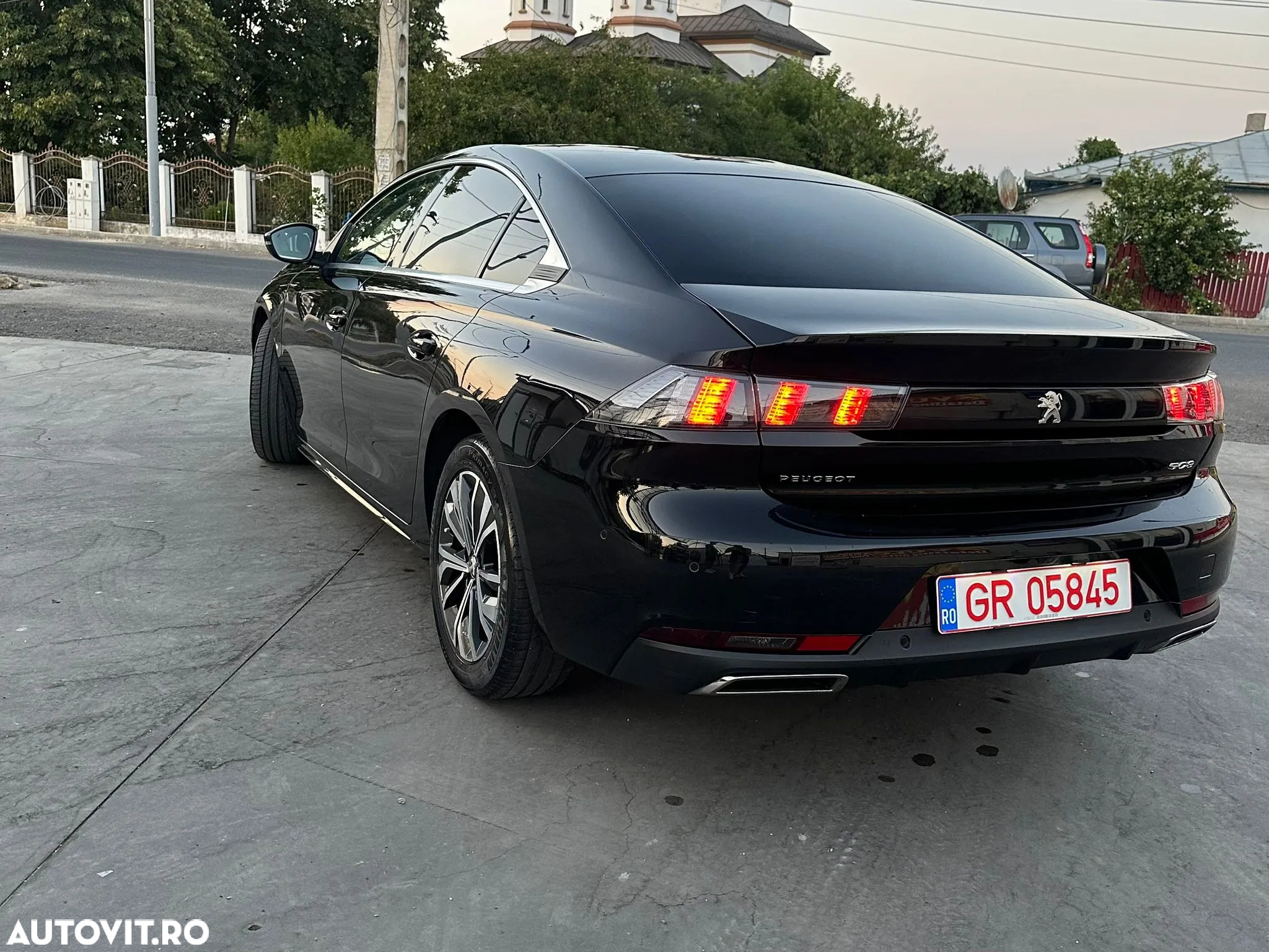 Peugeot 508 1.5 BlueHDI S&S EAT8 Allure Pack - 8
