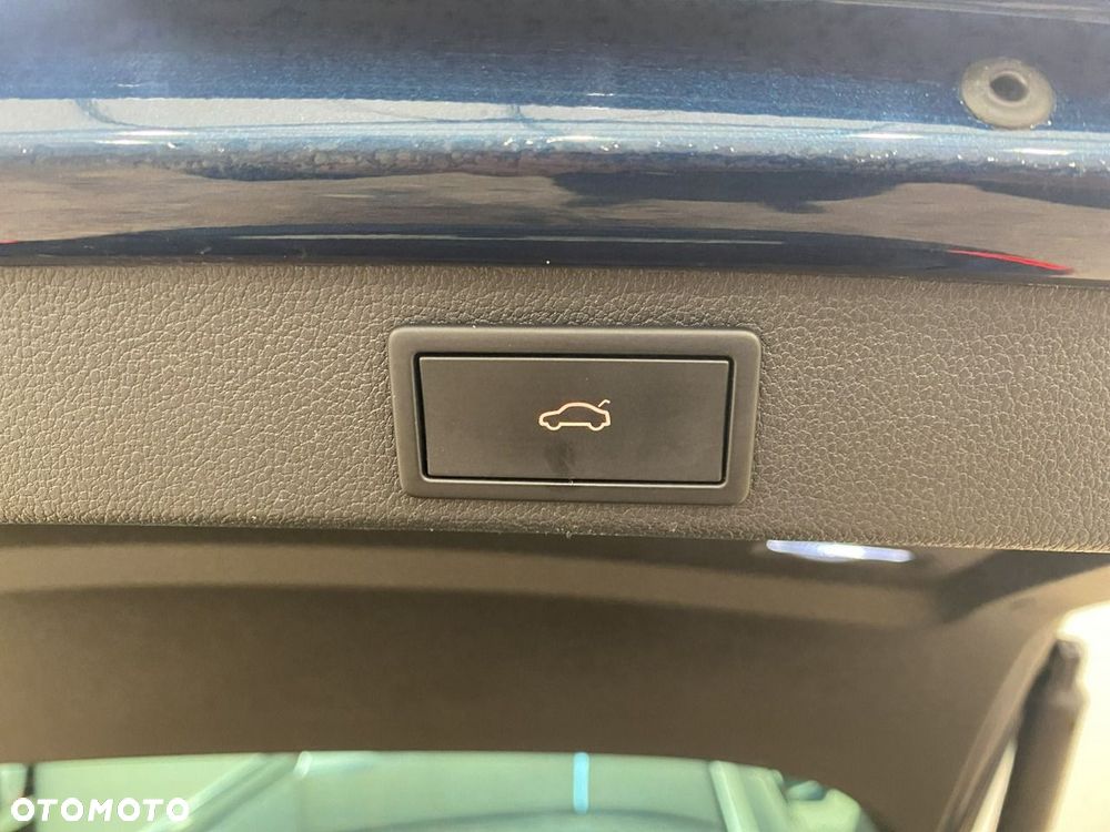 Skoda Superb 2.0 TDI SCR Style DSG - 27