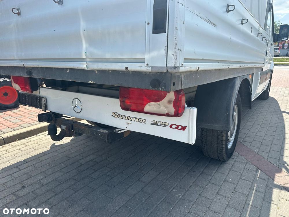 Mercedes-Benz Sprinter 209 - 20
