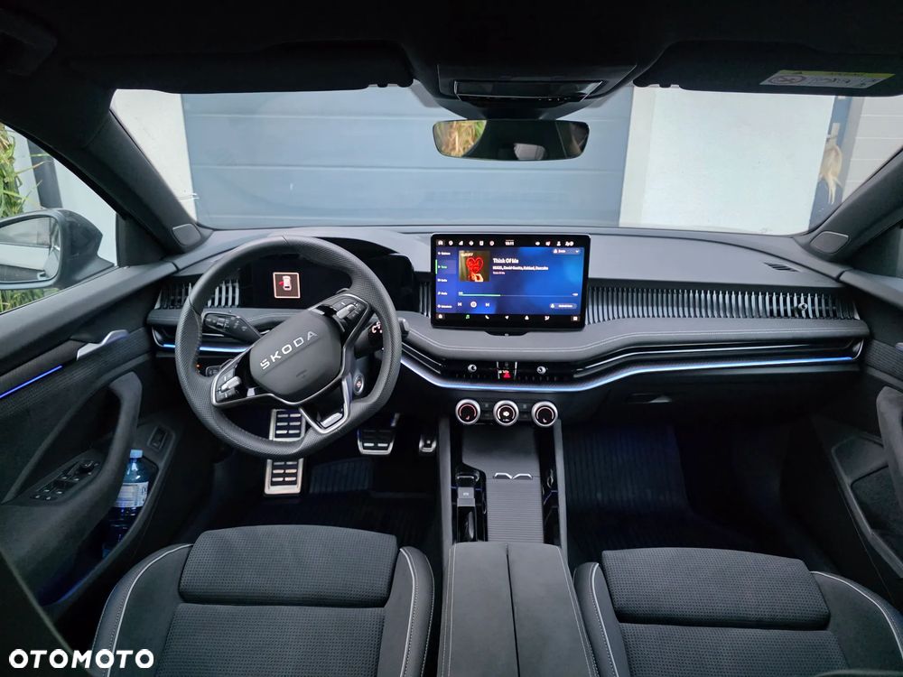 Skoda Superb 2.0 TSI Sportline DSG - 13