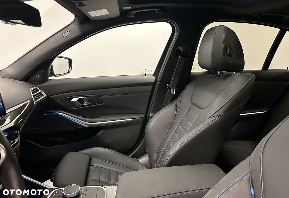 BMW Seria 3 330d xDrive mHEV M Sport sport - 12