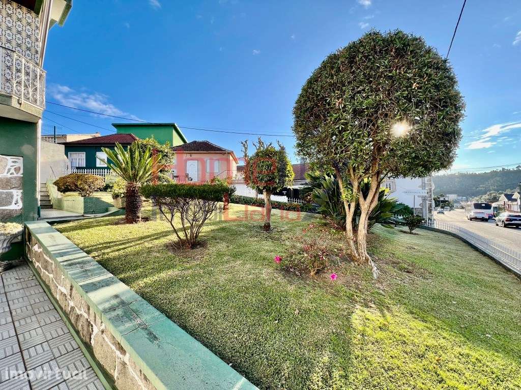 Moradia T4 em São Pedro da Cova - Grande imagem: 2/51