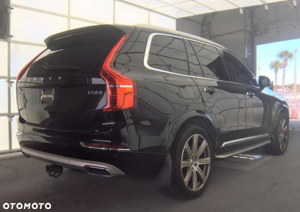 Volvo XC 90 - 5