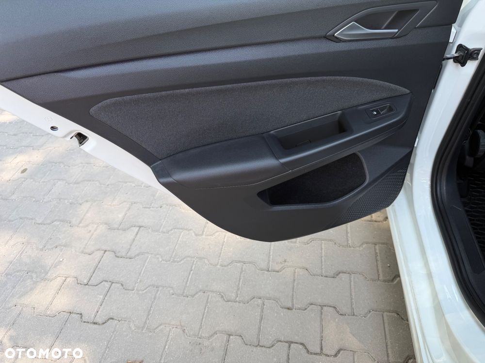 Volkswagen Golf 1.5 TSI EVO Life - 26