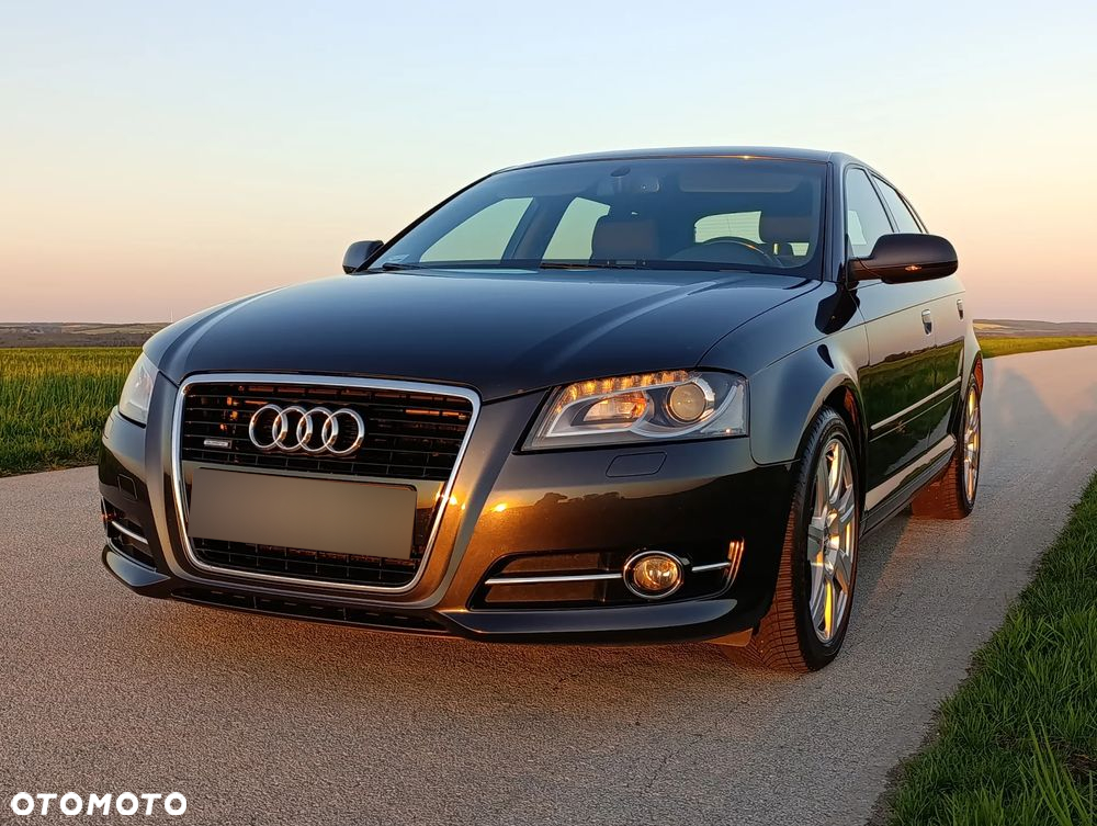 Audi A3 2.0 TDI Sportback DPF quattro Attraction - 3