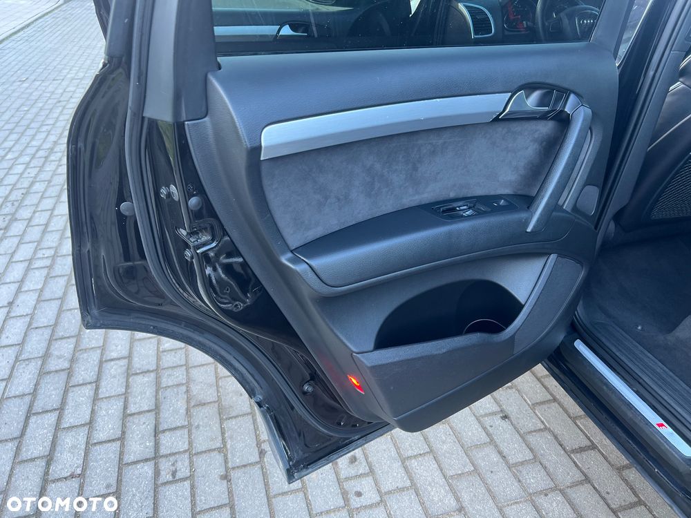 Audi Q7 3.0 TDI DPF clean quattro tiptronic - 25