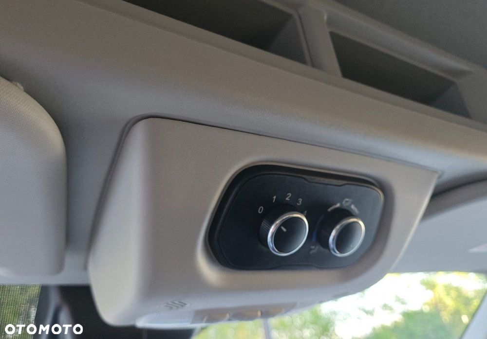 Ford Transit - 23