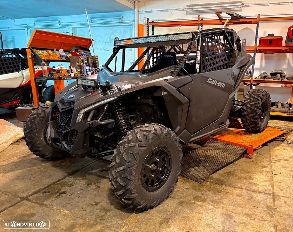 Can-Am Maverick X3 Turbo RR - 2