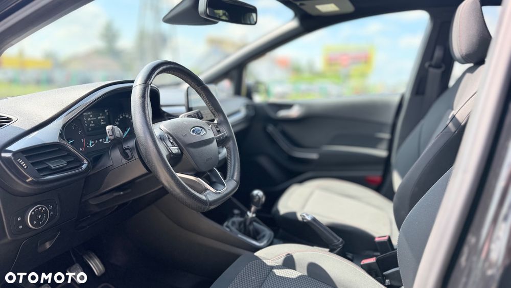 Ford Fiesta 1.0 EcoBoost S&S ST-LINE - 9