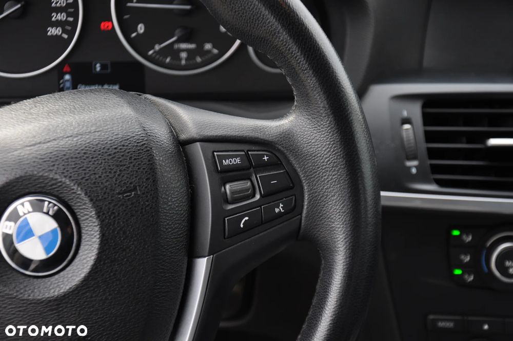 BMW X3 xDrive20d - 21