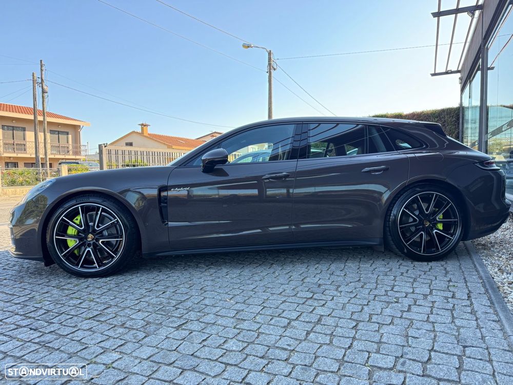 Porsche Panamera Sport Turismo 4 E-Hybrid - 5