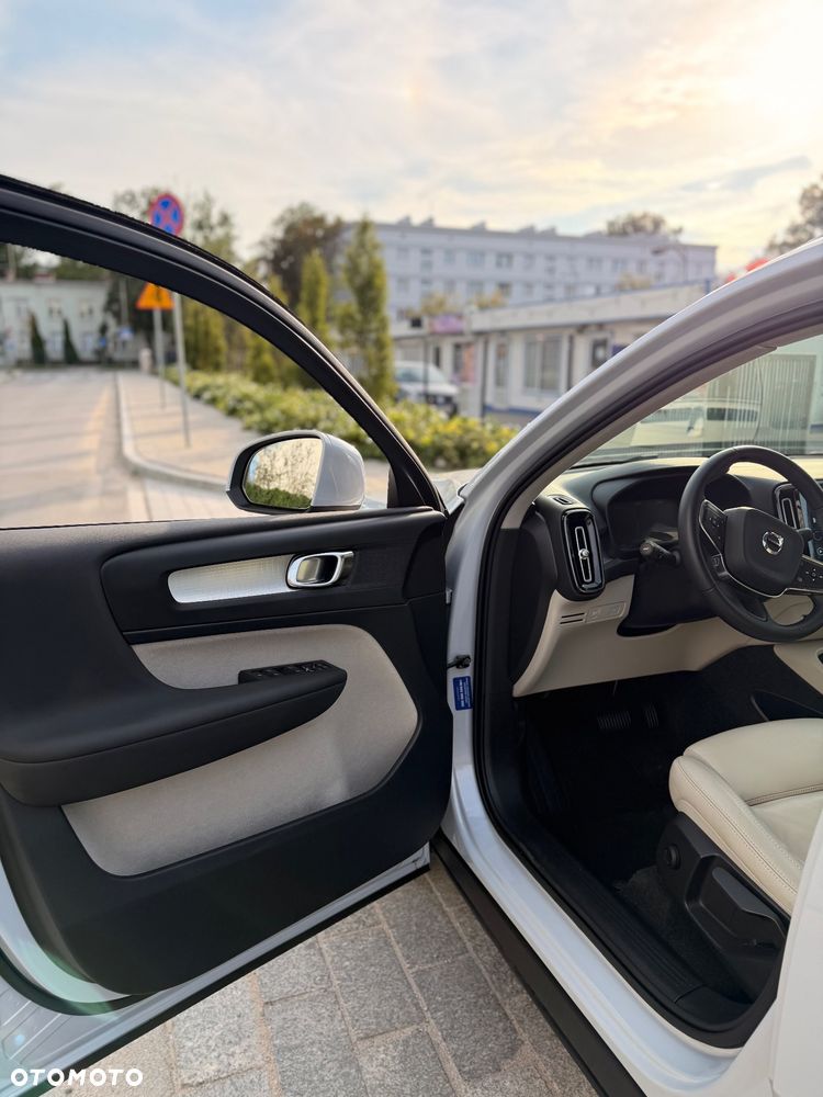 Volvo XC 40 T3 Momentum Pro - 7