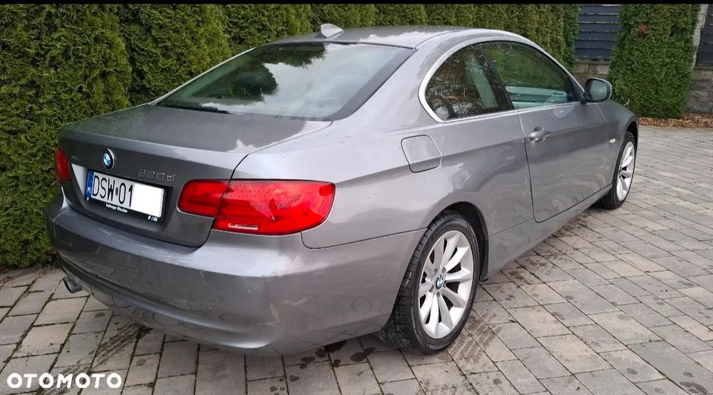 BMW Seria 3 320d xDrive - 2