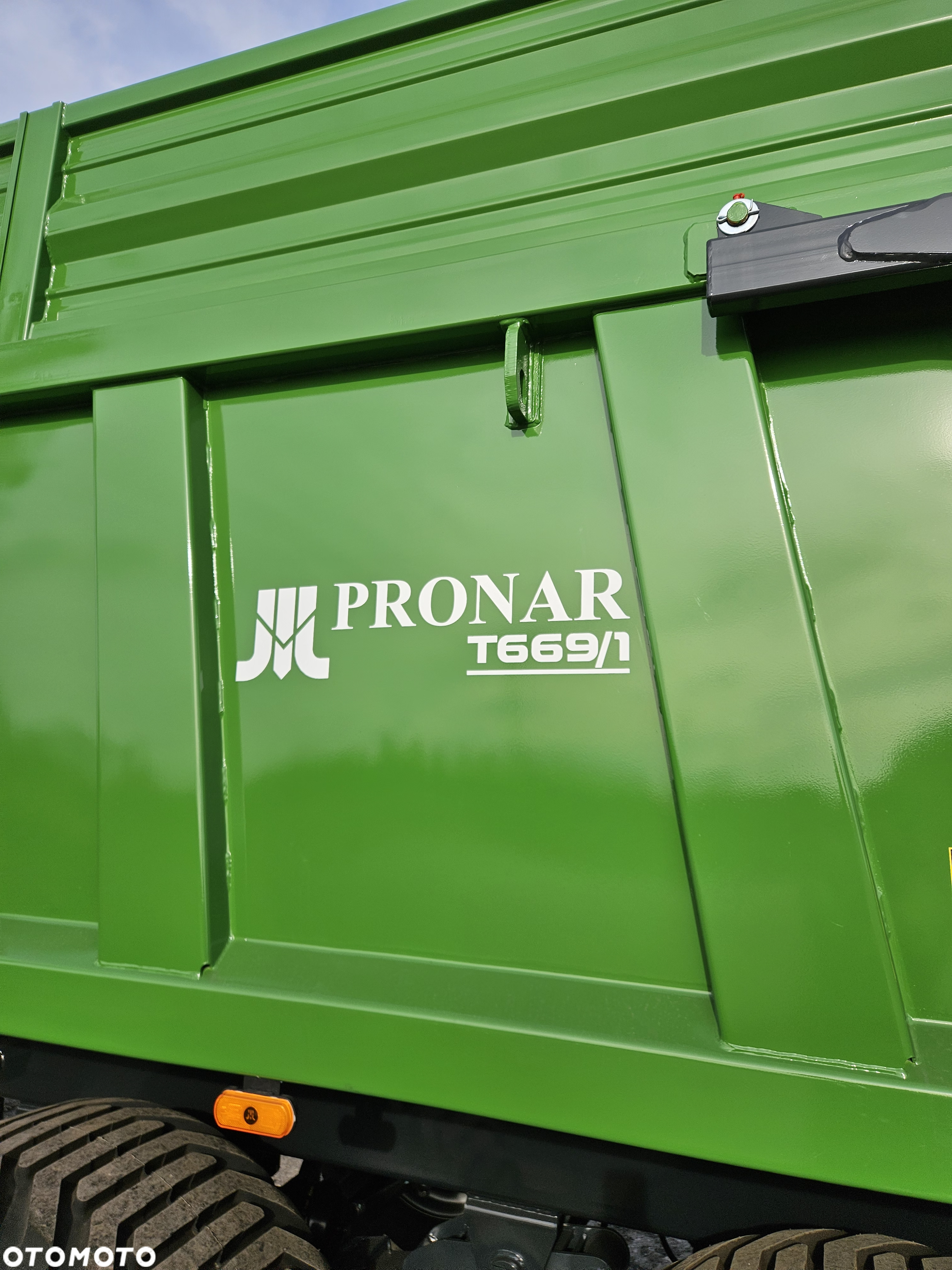 Pronar T669/1 tylny i boczny wywrot - 5