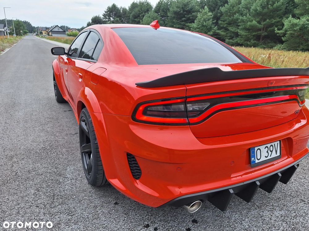 Dodge Charger 5.7 R/T - 4