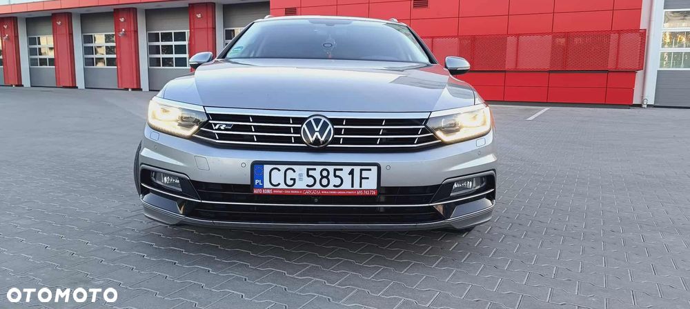 Volkswagen Passat - 8