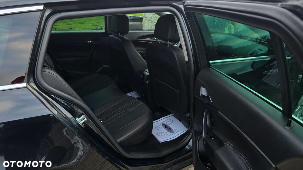 Opel Insignia - 18
