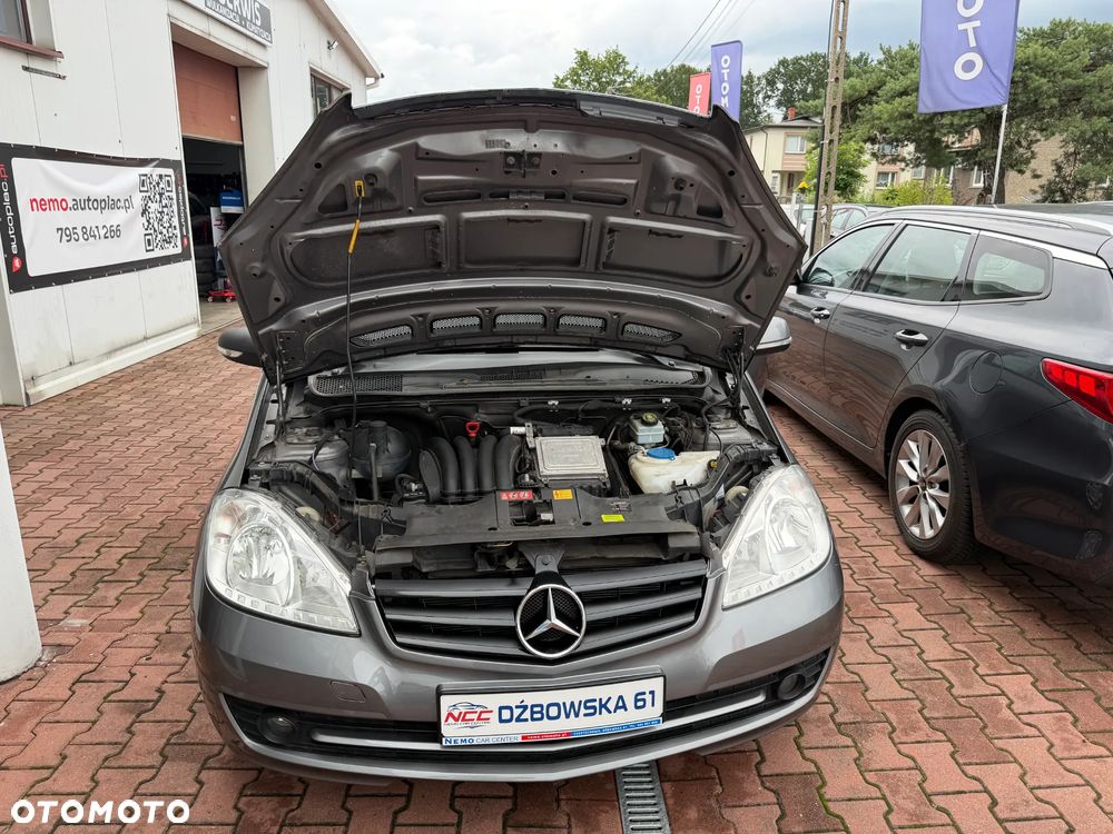 Mercedes-Benz Klasa A 150 BlueEFFICIENCY Elegance - 26