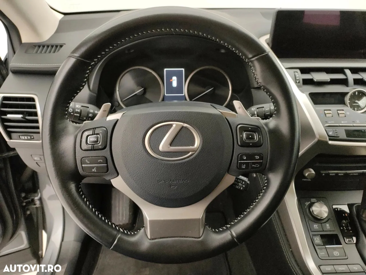 Lexus Seria NX 300h AWD Executive Plus - 11