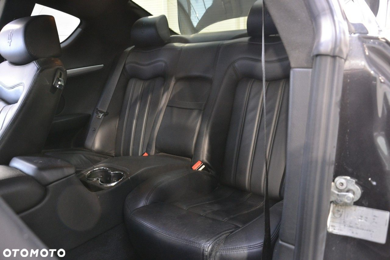 Maserati GranTurismo - 28