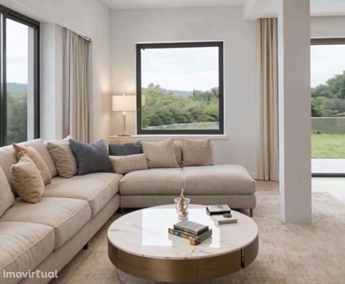 MORADIA CONTEMPORÂNEA T4 NOVA | VISTA ABERTA PARA O CASTELO | TOMAR - Grande imagem: 5/19