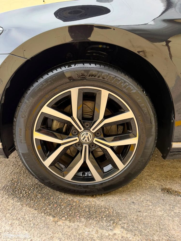 VW Passat 2.0 TDI Highline DSG - 26