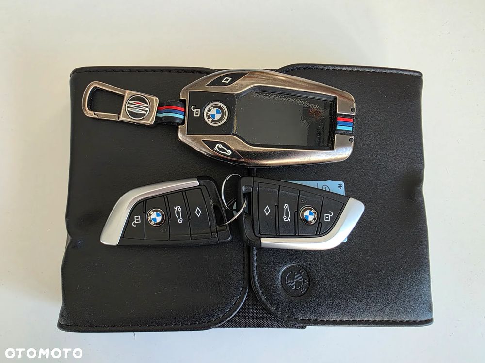 BMW Seria 5 520d Luxury Line - 16
