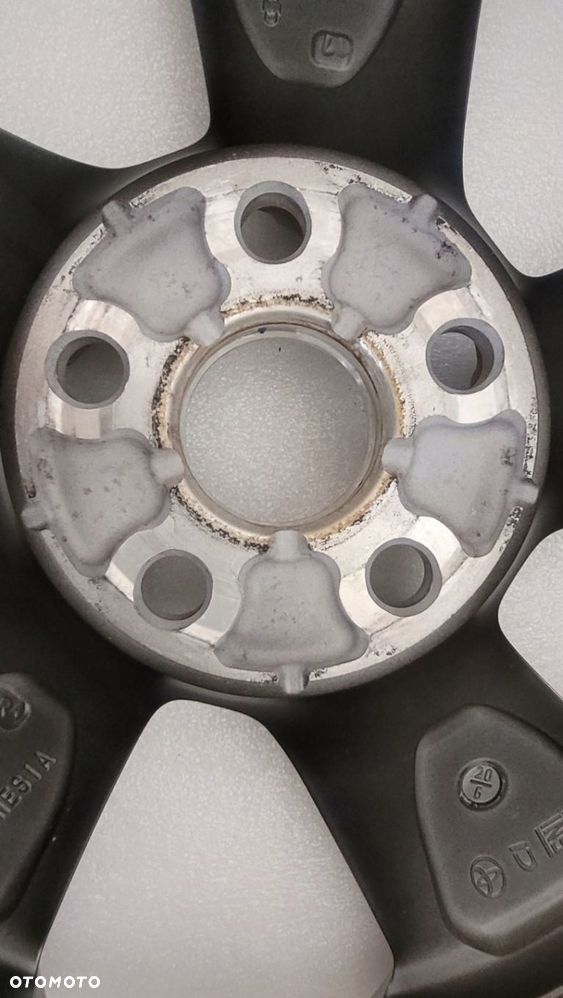 FELGA TOYOTA RAV4 V C-HR 7x18 18 ET35 5x114,3 - 13