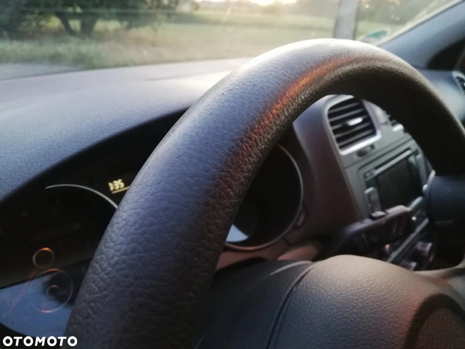 Volkswagen Golf VI 1.6 Trendline DSG - 9