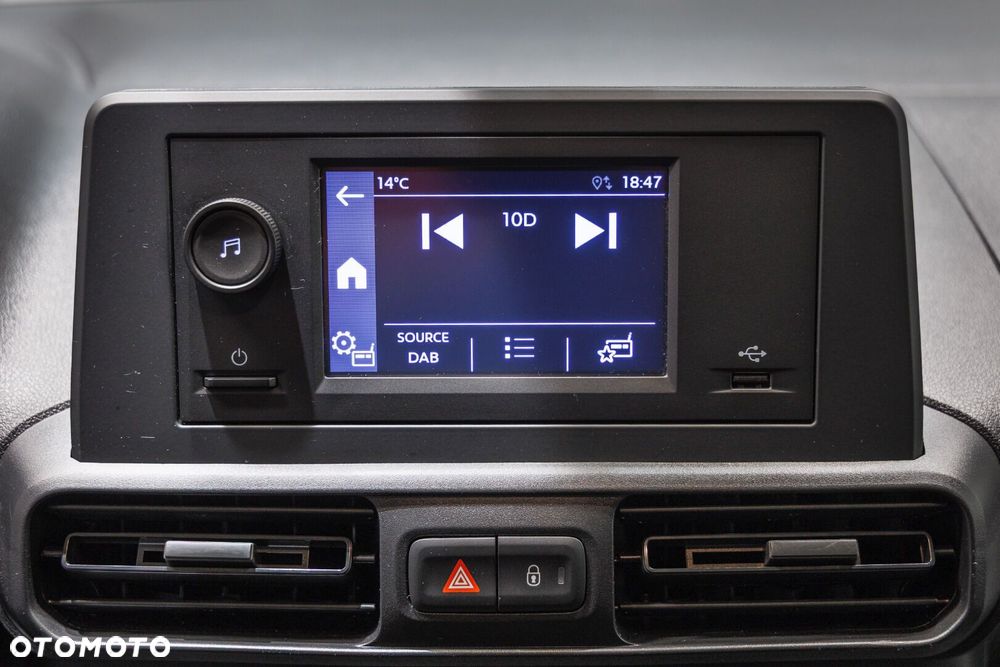 Toyota Proace City - 37