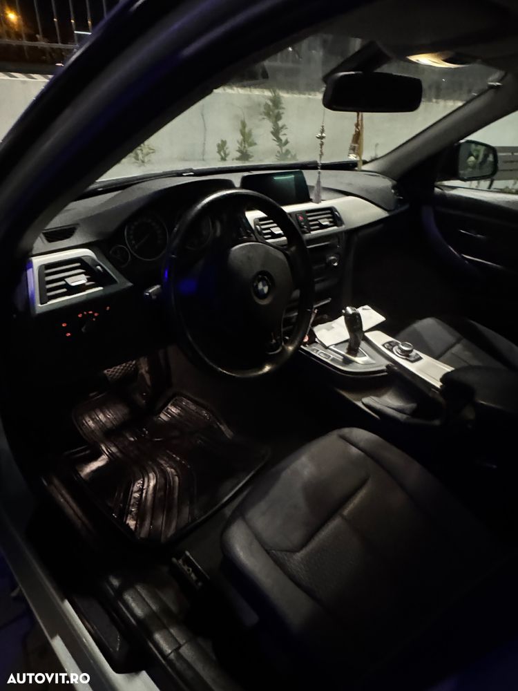 BMW Seria 3 318d Touring Aut. - 11