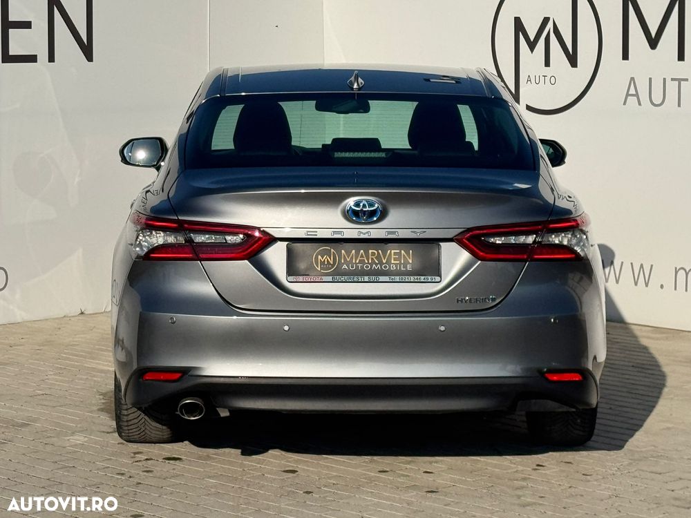 Toyota Camry 2.5 Hybrid Dynamic - 6