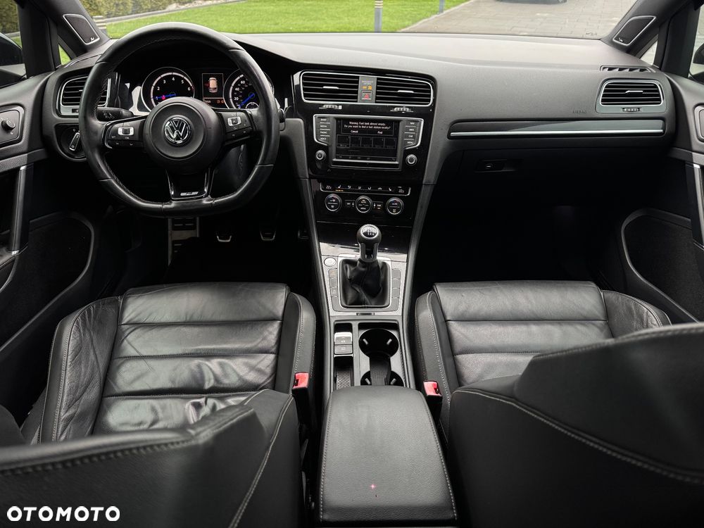 Volkswagen Golf R 4Motion BlueMotion Technology - 28