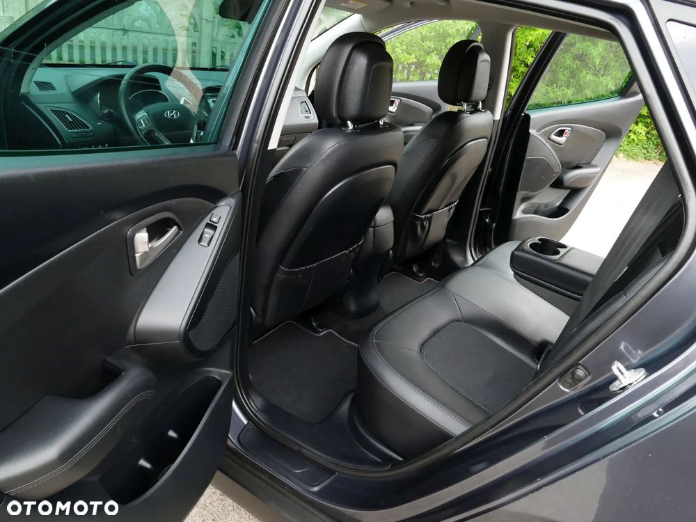 Hyundai ix35 2.0 4WD Premium - 17