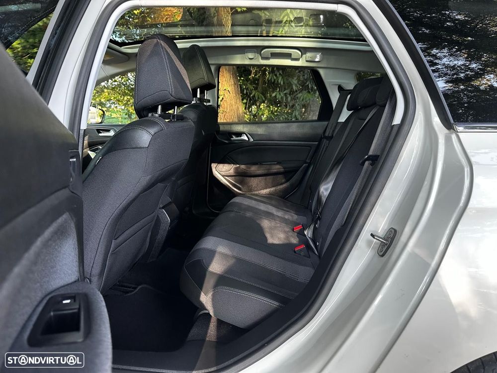 Peugeot 308 1.5 BlueHDi Allure - 15