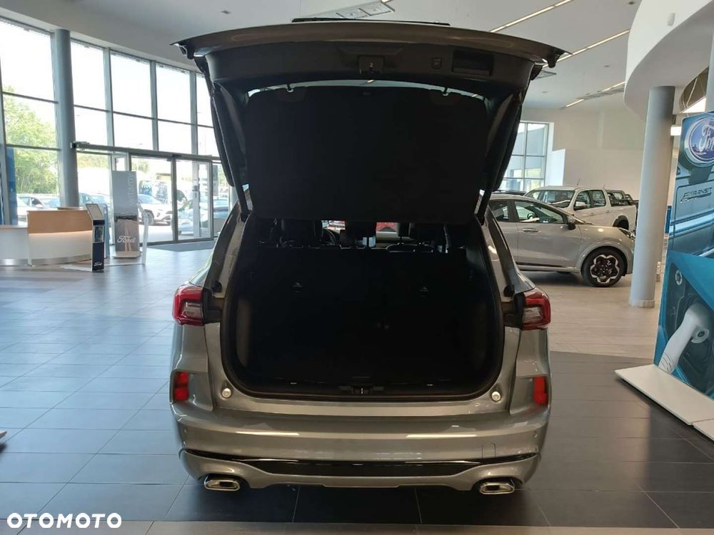 Ford Kuga - 9