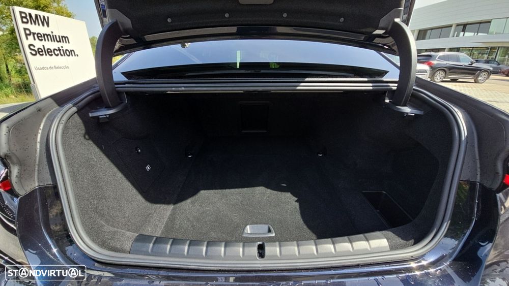 BMW i7 eDrive50 Pack Desportivo M Pro - 15