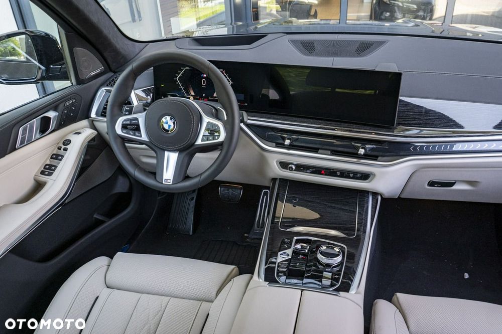 BMW X7 - 21