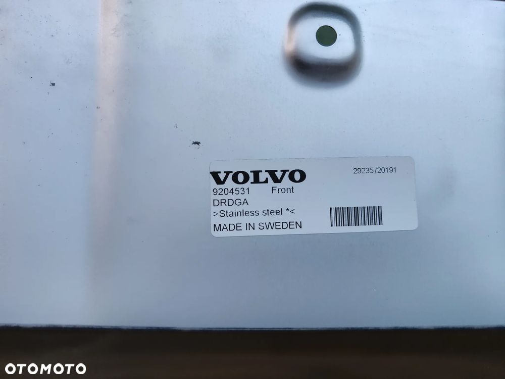 Dokładka zderzaka chrom Volvo XC90 9204531 - 3