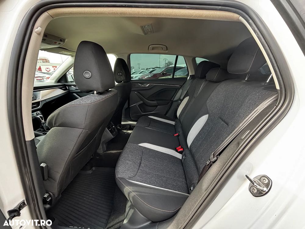 Skoda Scala 1.0 TSI DSG Style - 9