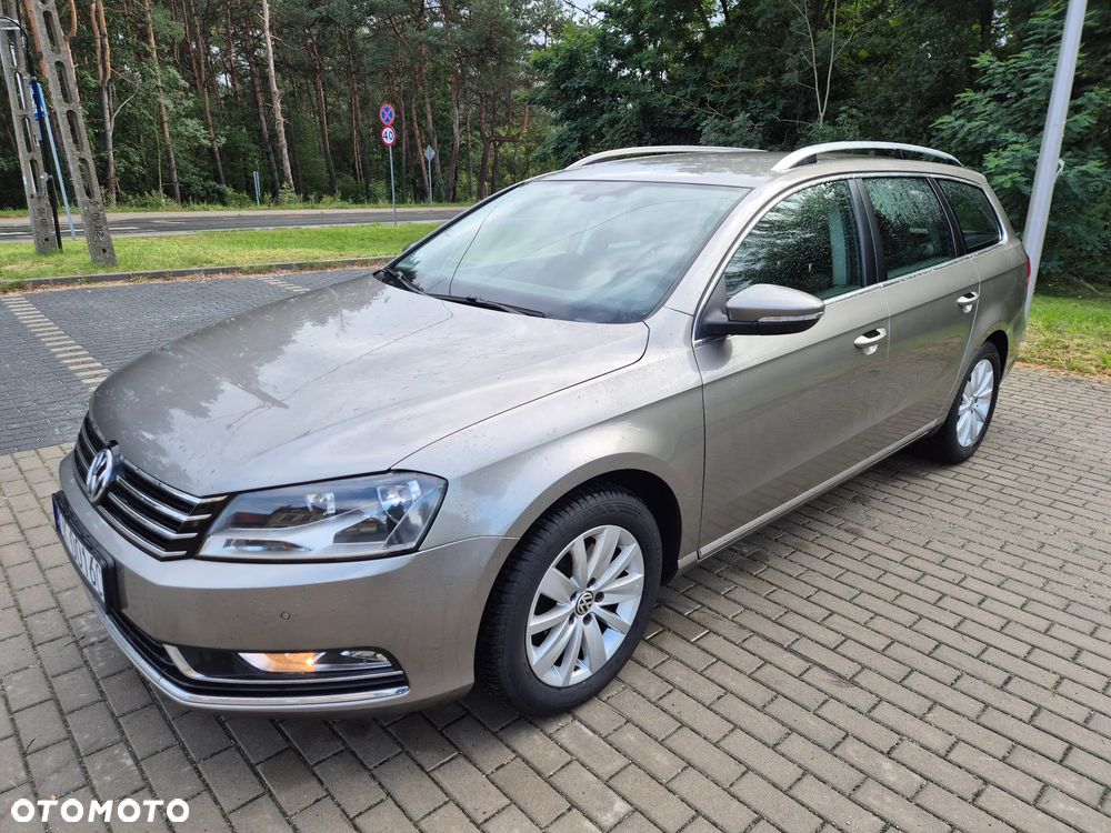 Volkswagen Passat 1.6 TDI Comfortline - 2