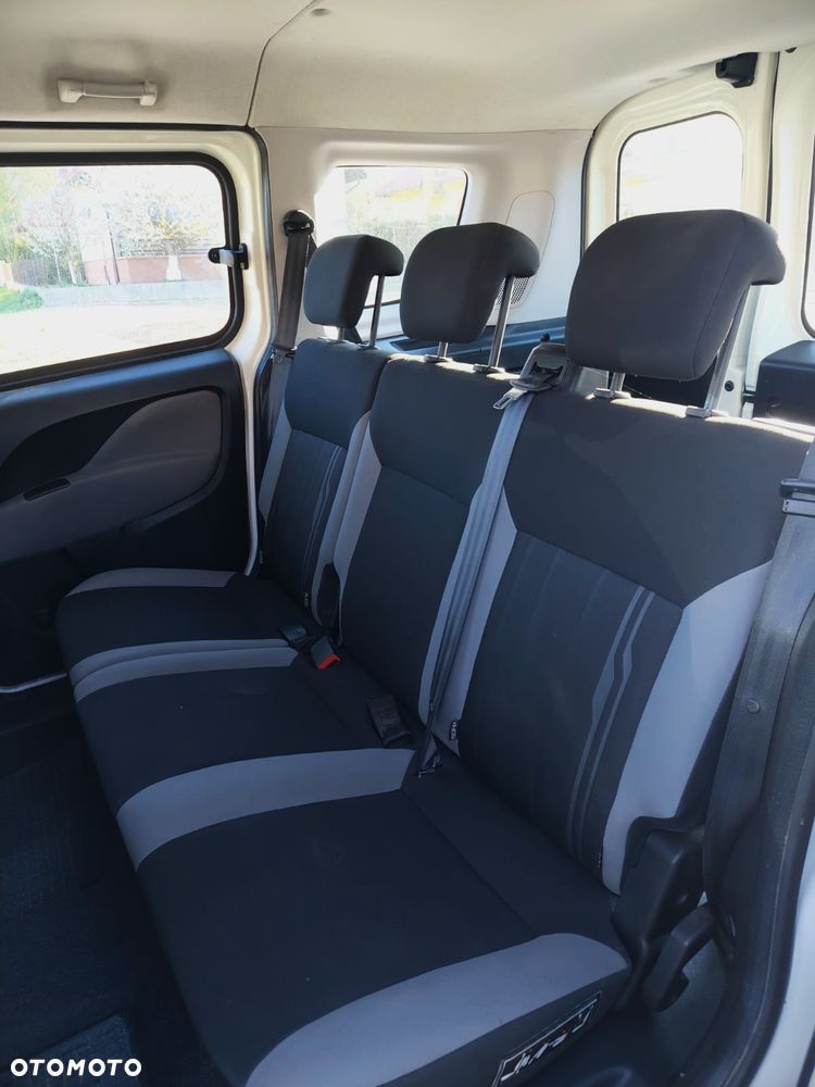 Fiat Doblo - 8
