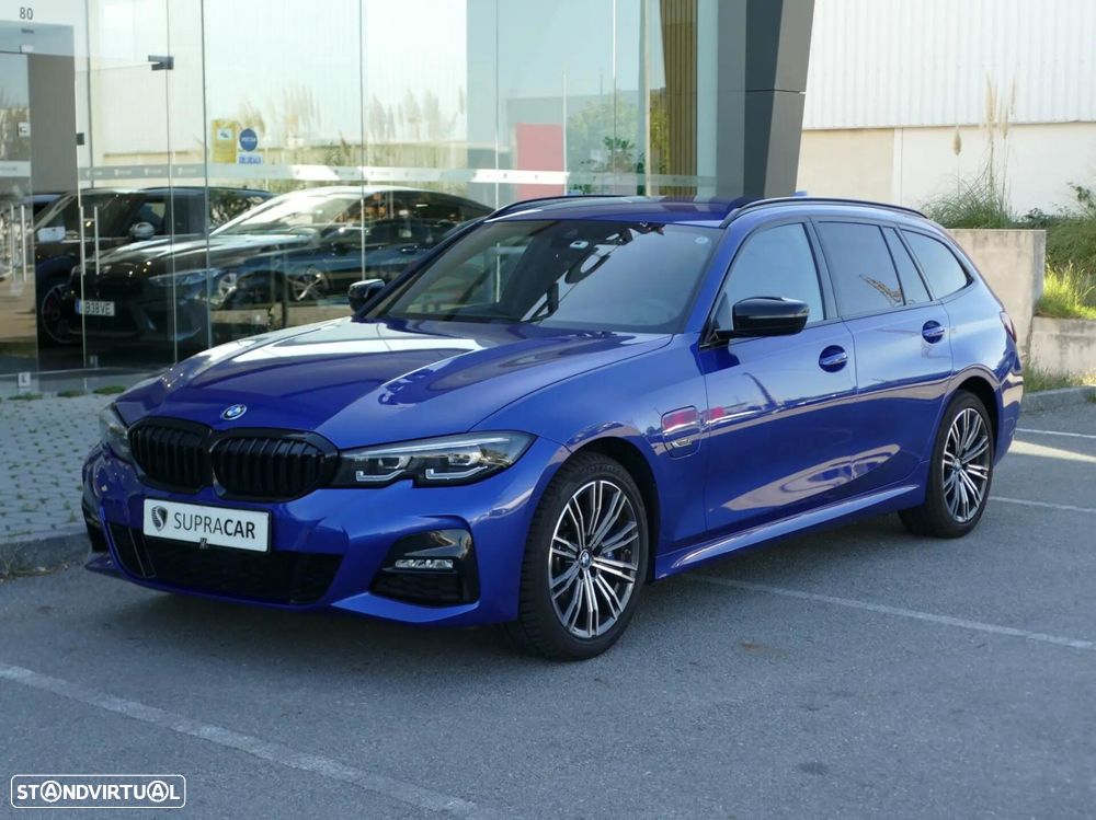 BMW 330 e Pack Desportivo M Auto - 2