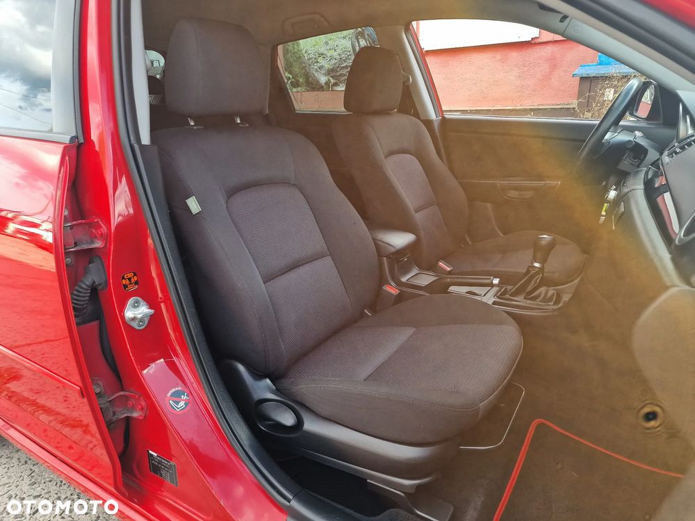 Mazda 3 2.0 Sport - 12