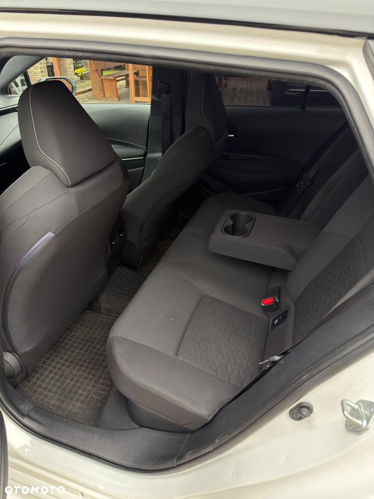 Toyota Corolla 1.8 Hybrid Active - 10