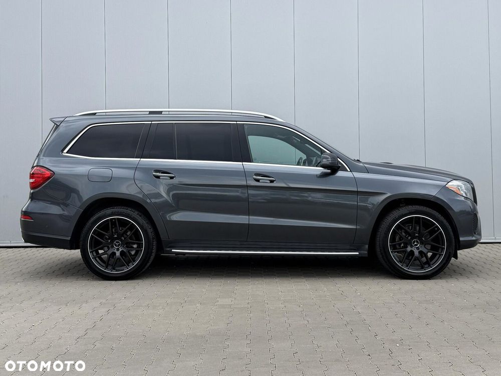 Mercedes-Benz GLS - 9