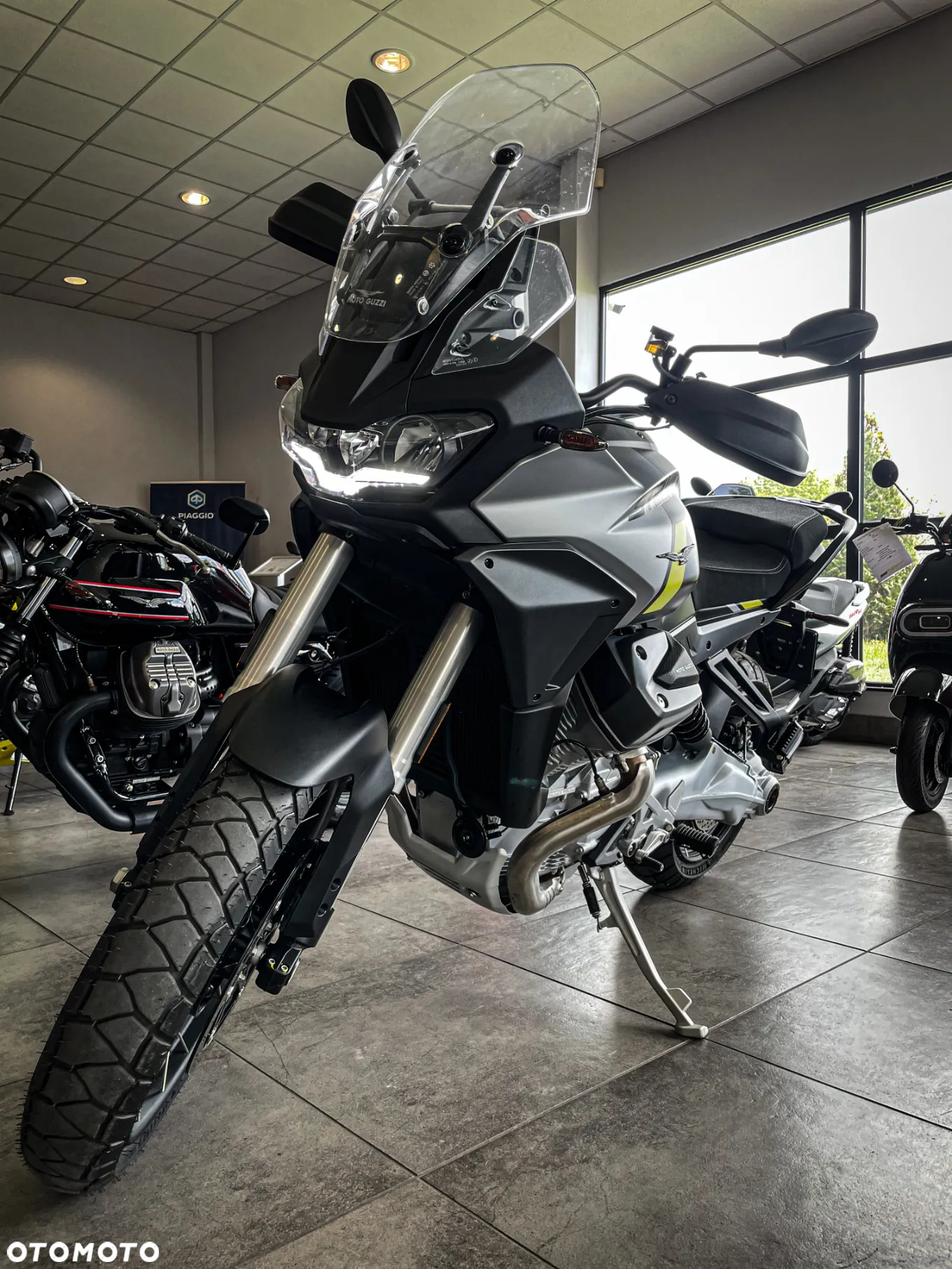 Moto Guzzi Stelvio - 13