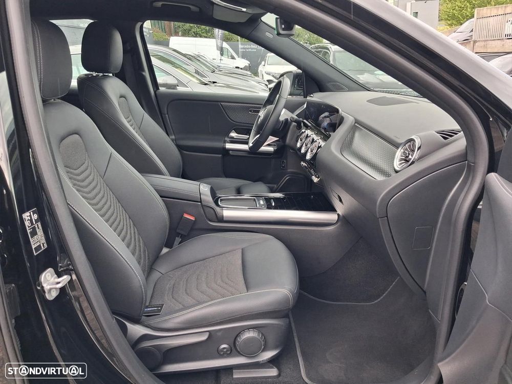 Mercedes-Benz EQA 250+ Progressive - 13