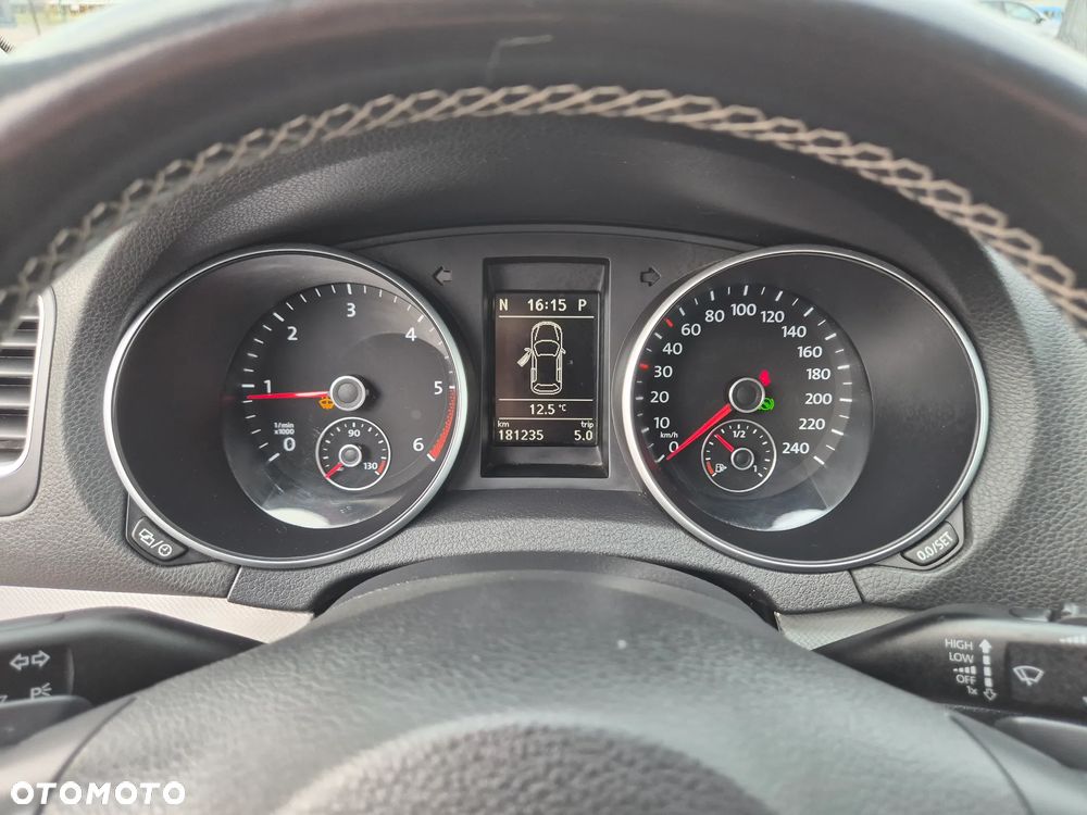 Volkswagen Golf 2.0 TDI DPF DSG MATCH - 34